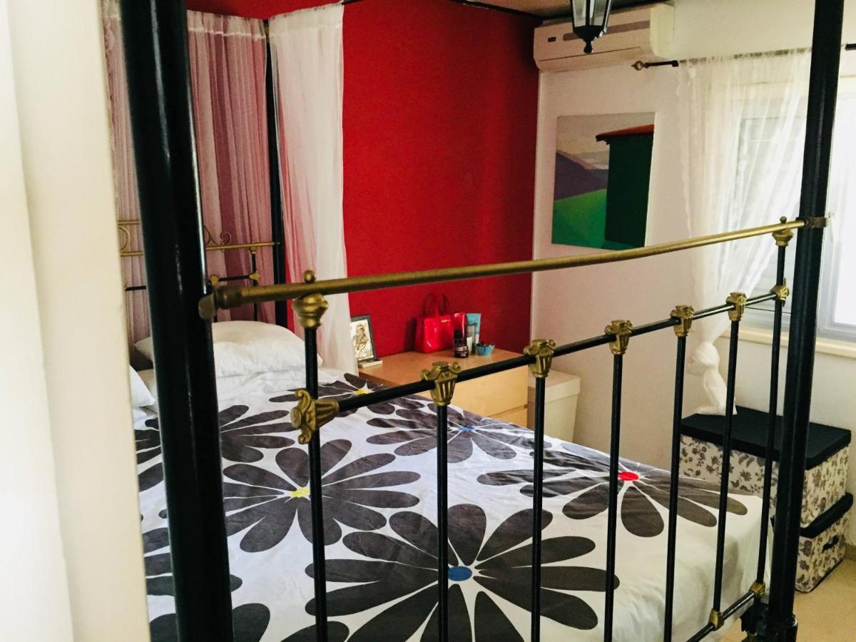 Artist Cottage In Dromolaxia Larnaca Exteriér fotografie